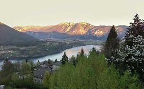 Alba Sul Lago